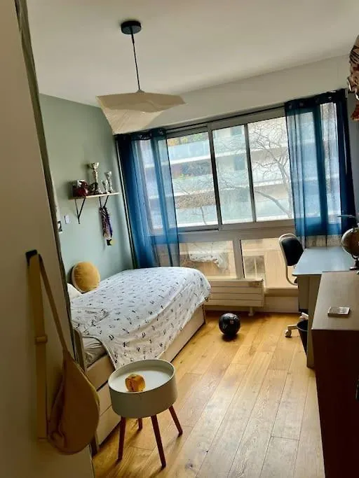 Flat With 3 Bedrooms 90 M2 Balcony And Parking, Subway Station Riquet Apartment *